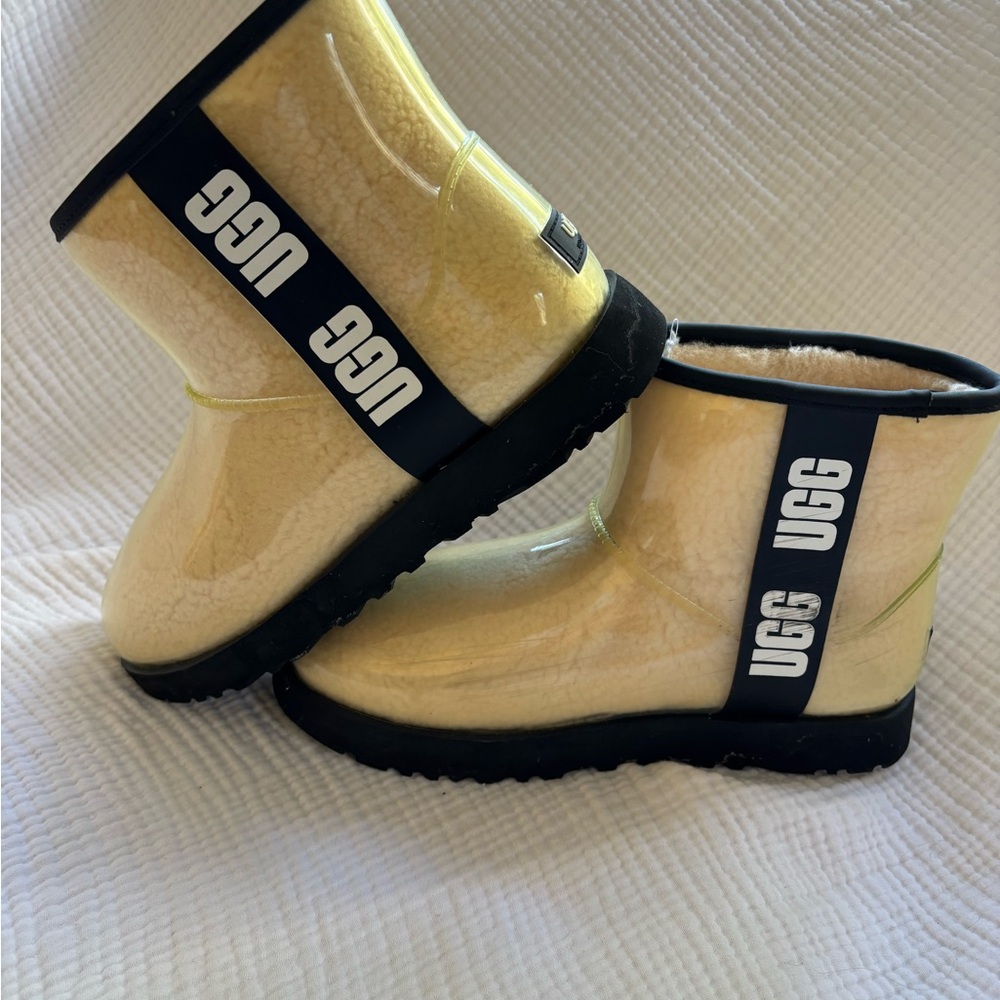 Waterproof Uggs  never used size 10